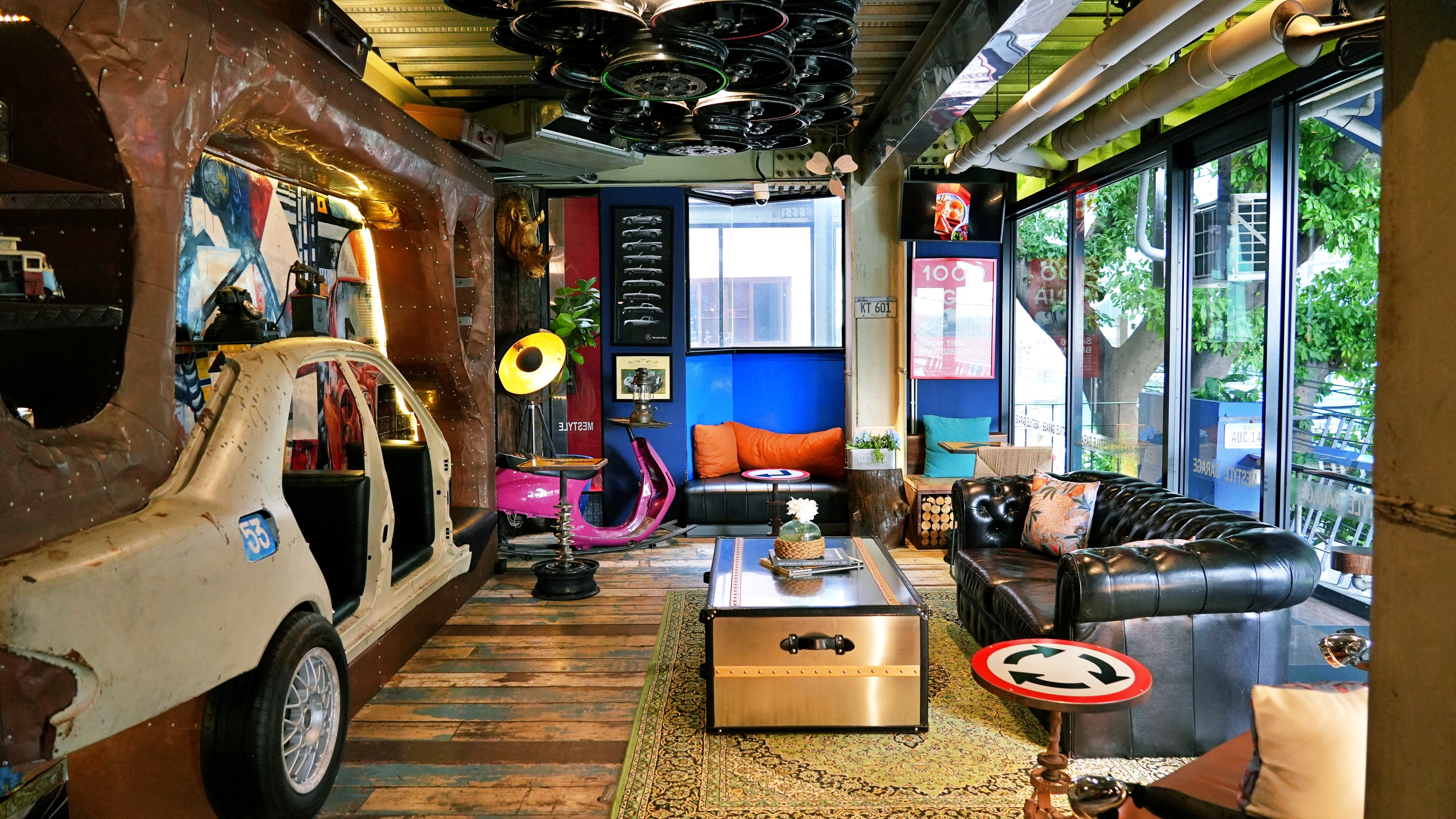 MeStyle Garage Hotel