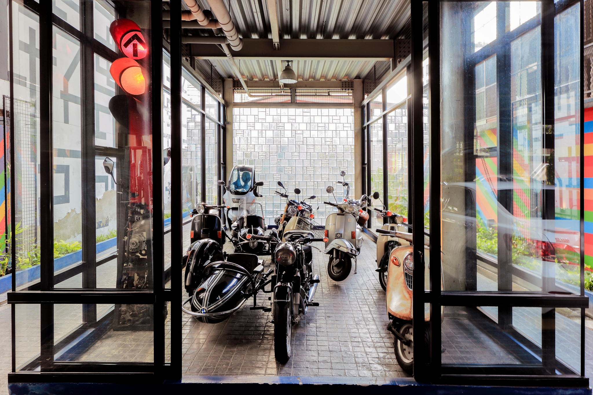 MeStyle Garage Hotel